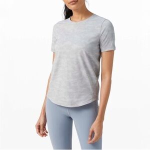 Lululemon Long Distance Short Sleeve Shirt Incognito Camo Silver Gray 10